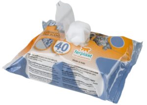 cleansing wipes for dogs and cats